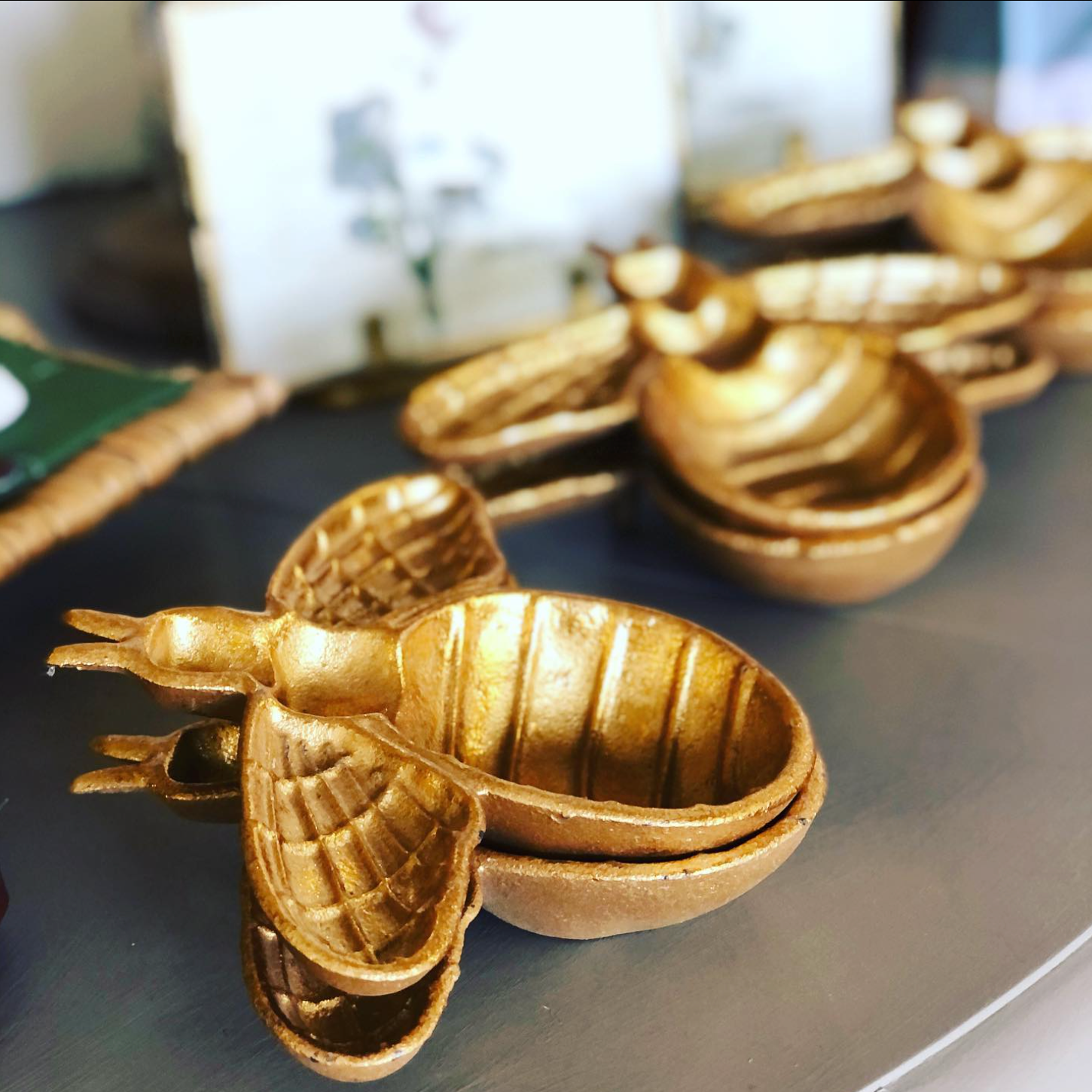 Cast Iron Bee Dish